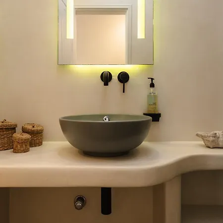 Exclusive 아파트 *