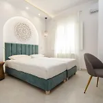 Exclusive * Naxos City