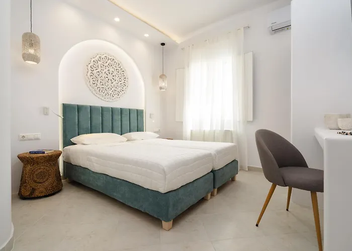 Exclusive * Naxos City