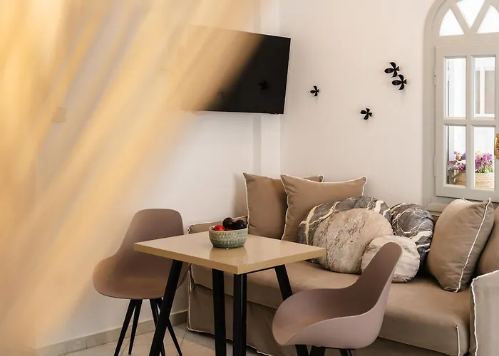 Exclusive * Naxos City